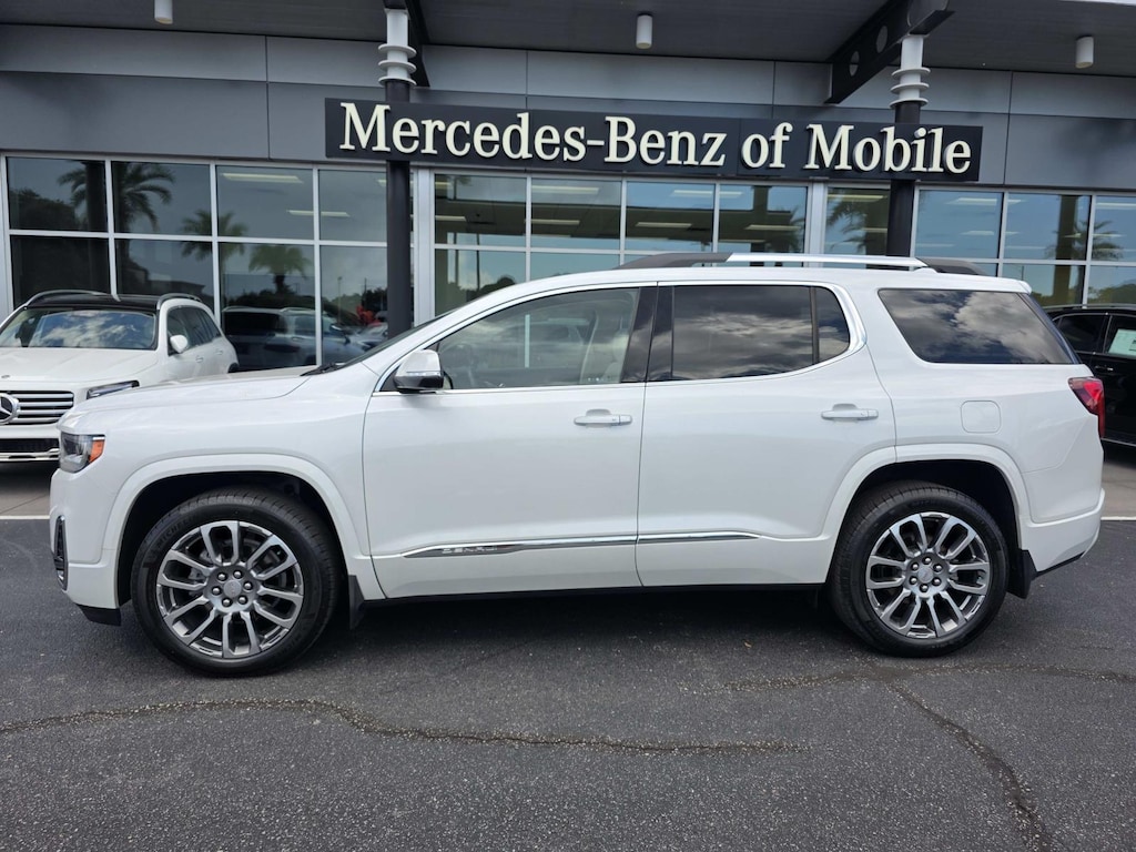 Used 2022 GMC Acadia AWD  Denali Sport Utility