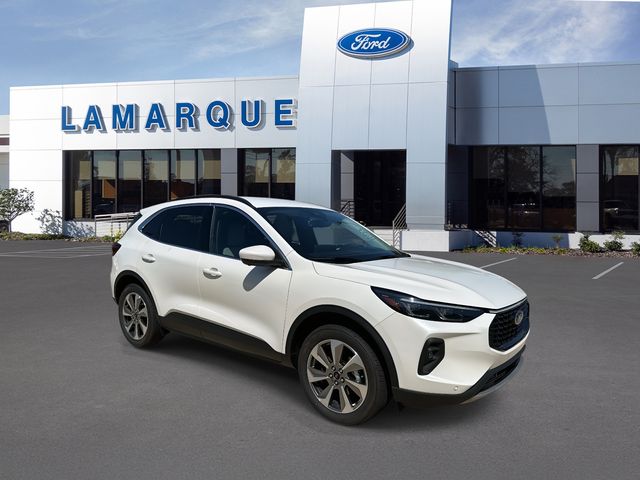 2025 Ford Escape Platinum's photo