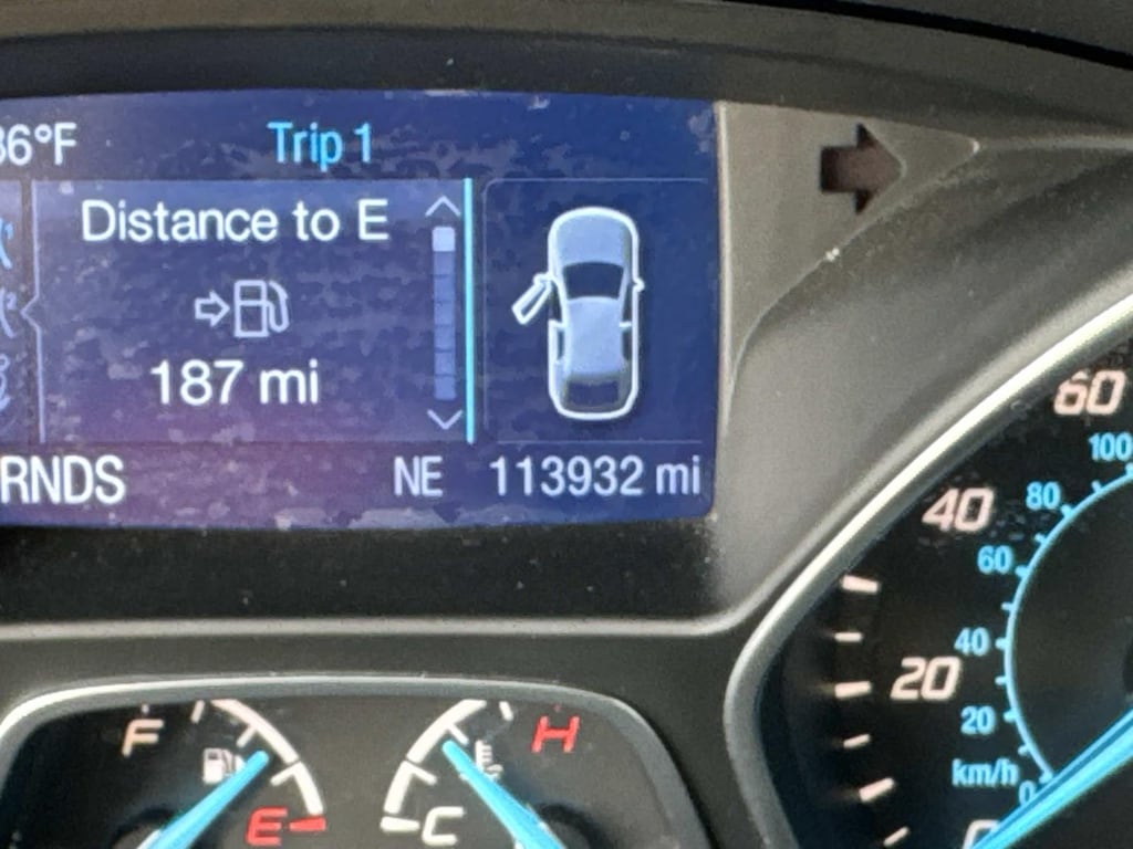 Used 2015 Ford Escape FWD SE Sport Utility