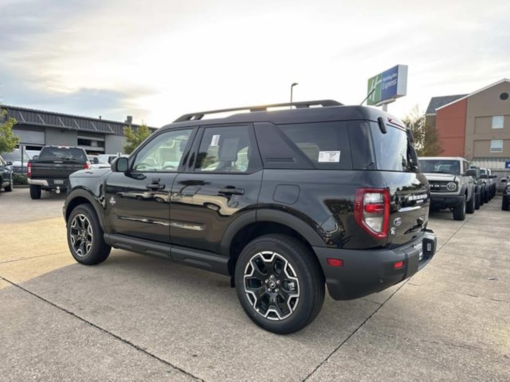 New 2025 Ford Bronco Sport Outer Banks SUV