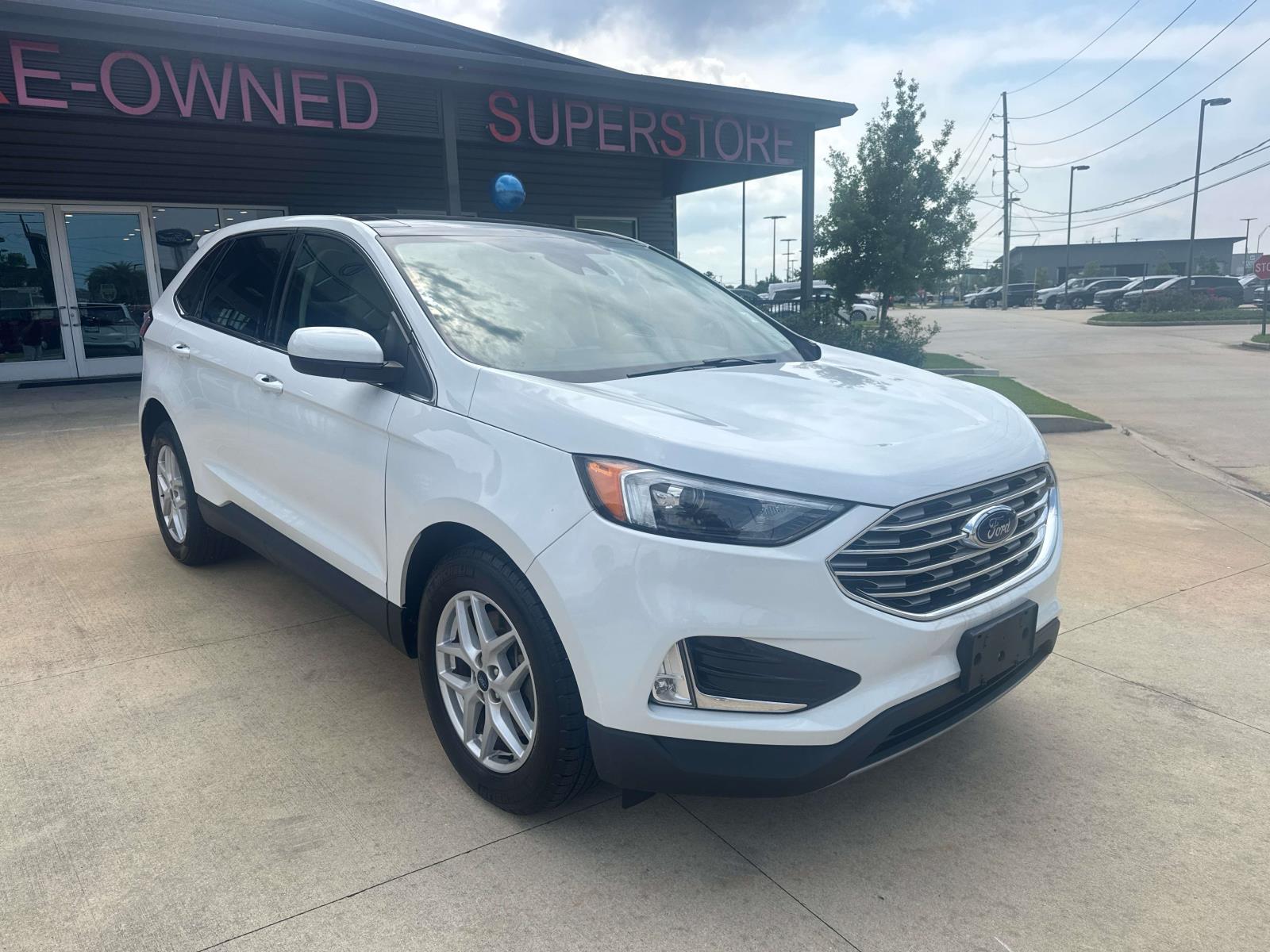 2022 Ford Edge SEL AWD's photo