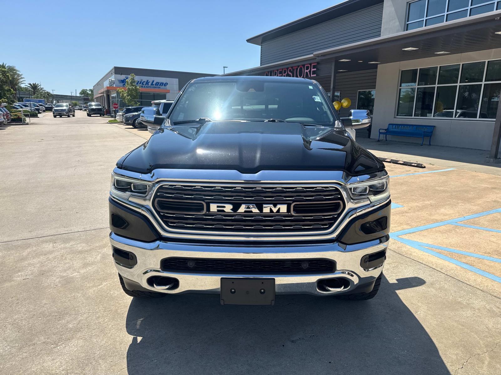 2022 Ram 1500 Limited photo 3