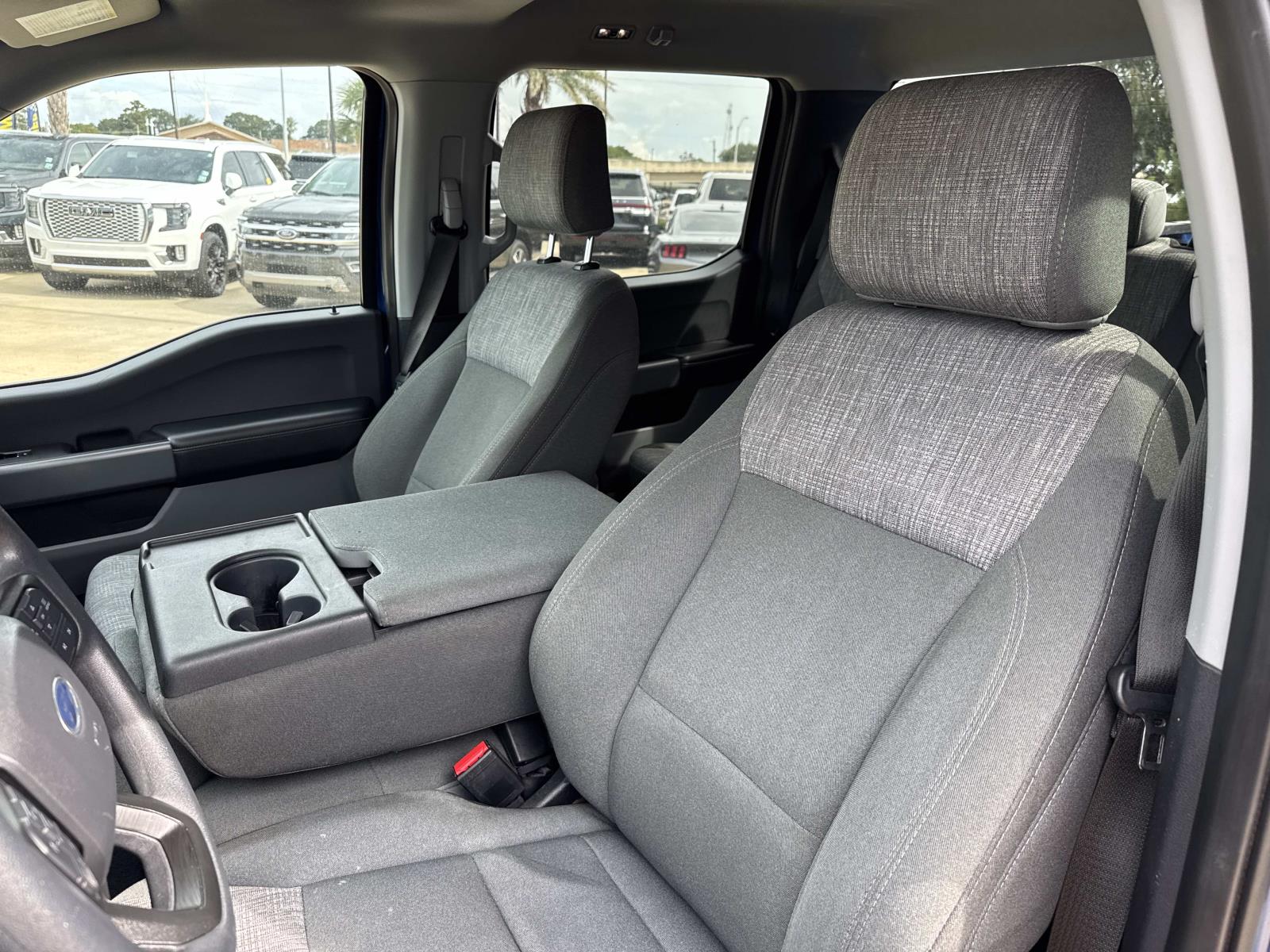 2023 Ford F-150 XLT - Photo 17