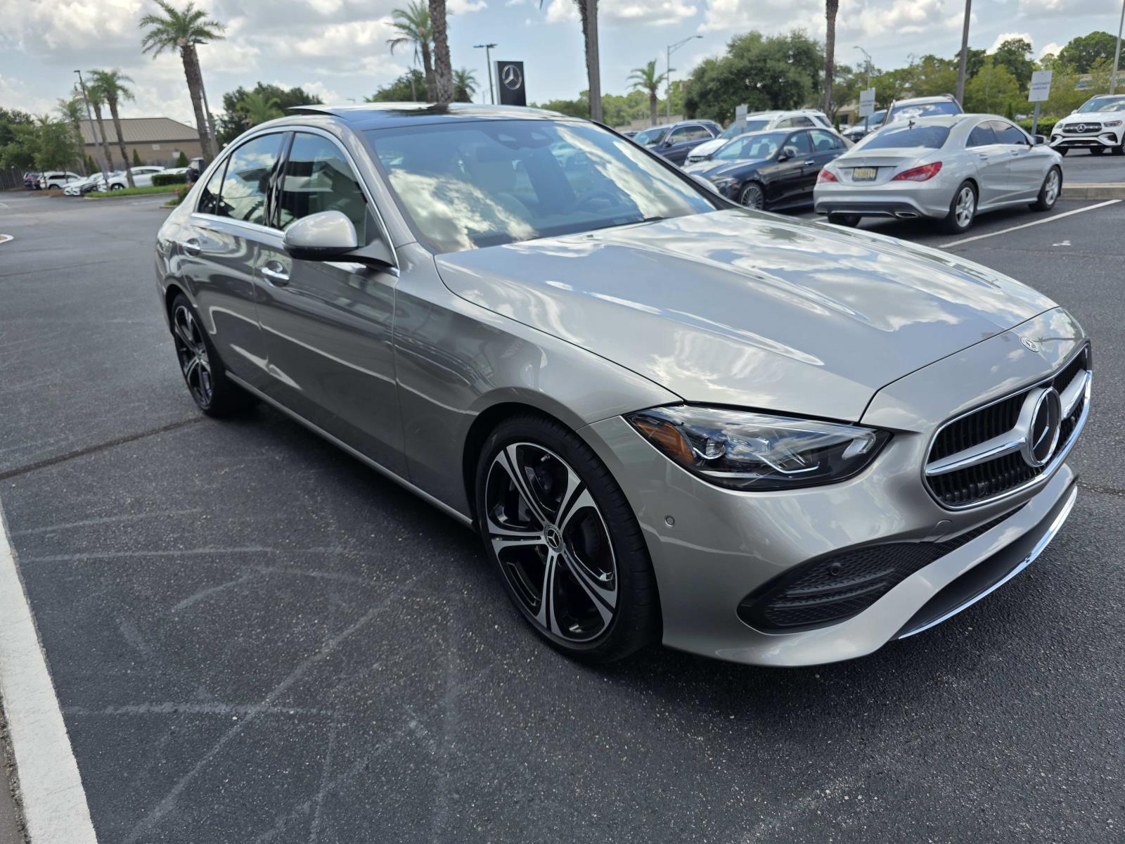 2024 Mercedes Benz C 300 4MATIC photo 4