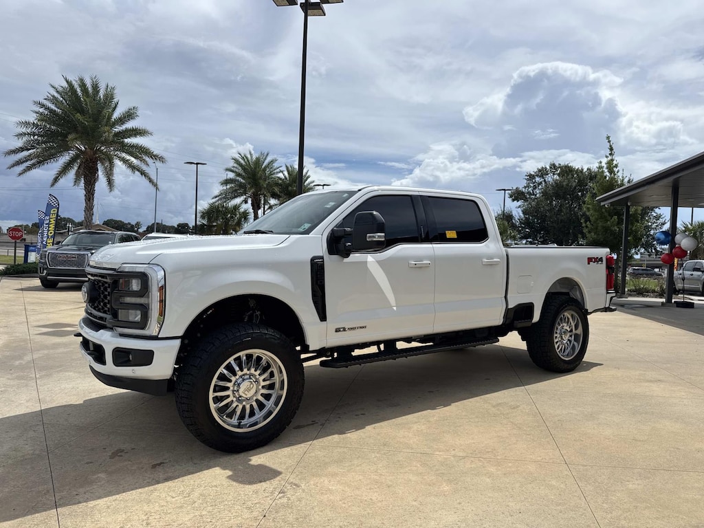 Used 2024 Ford Super Duty F-250 SRW LARIAT 4WD Crew Cab 6.75 Box Crew Cab Pickup