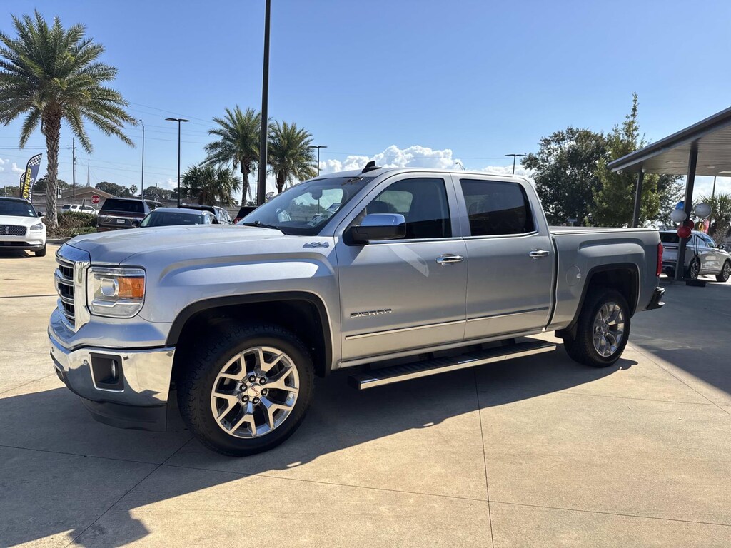 Used 2015 GMC Sierra 1500 4WD Crew Cab 143.5 SLT Crew Cab Pickup
