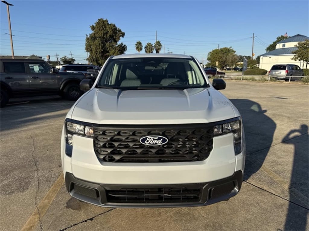 New 2025 Ford Maverick XLT Truck