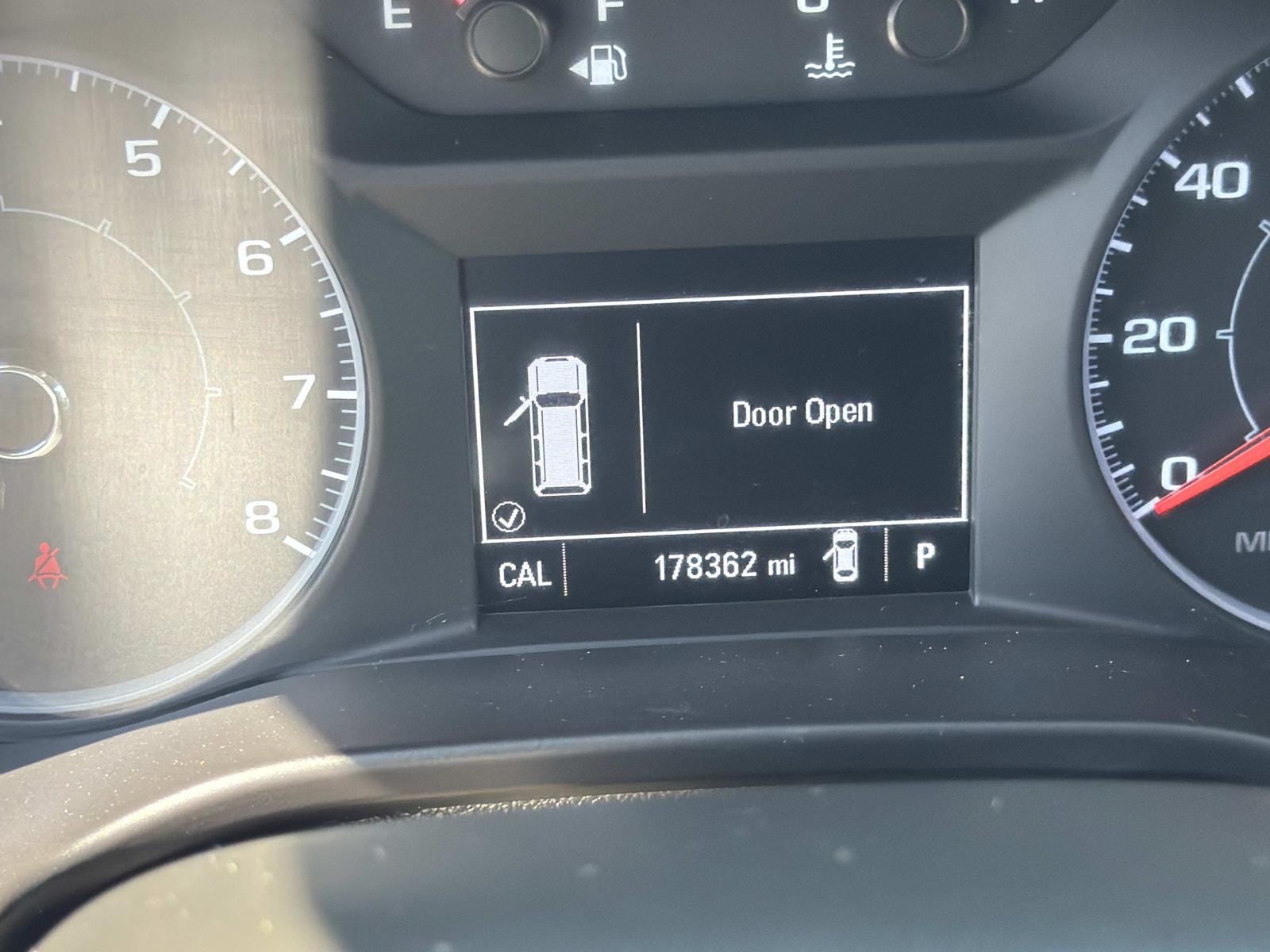 Used 2017 GMC Acadia SLE-2 with VIN 1GKKNLLS4HZ158345 for sale in Kenner, LA