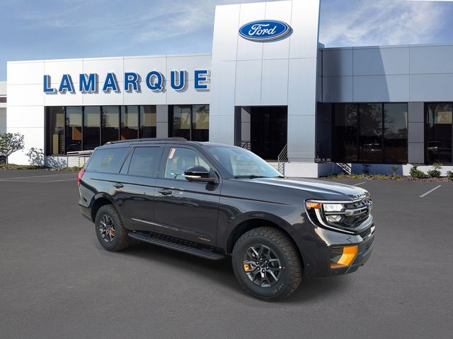 2025 Ford Expedition Tremor's photo