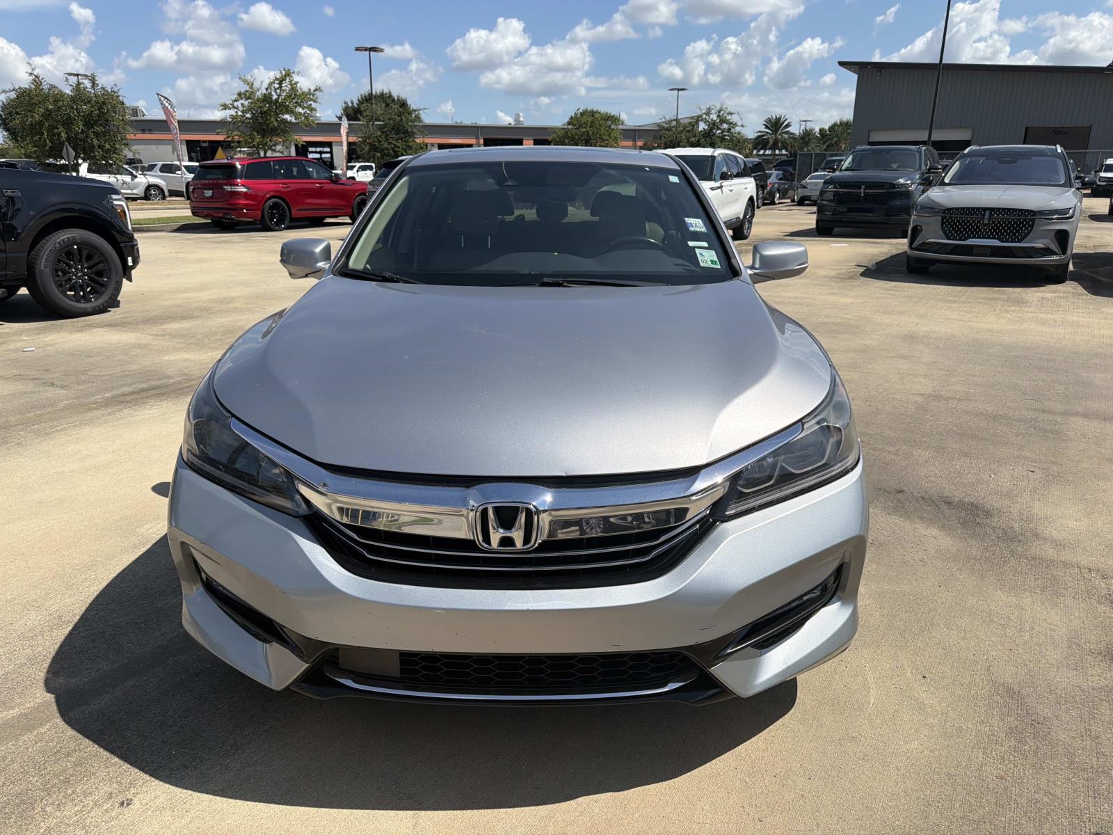 Used 2017 Honda Accord Hybrid EX-L with VIN JHMCR6F59HC015128 for sale in Kenner, LA