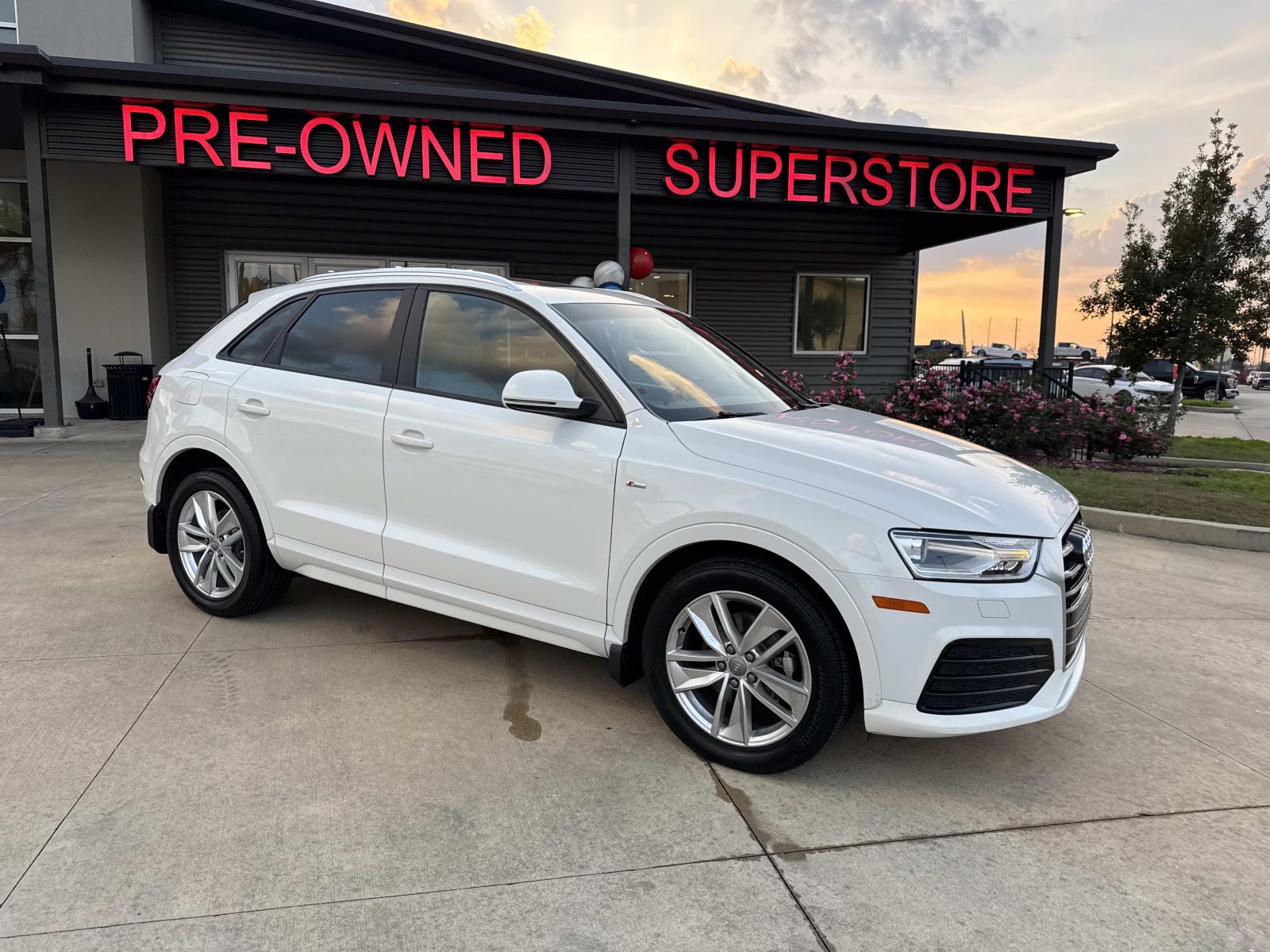 2018 Audi Q3 Premium's photo