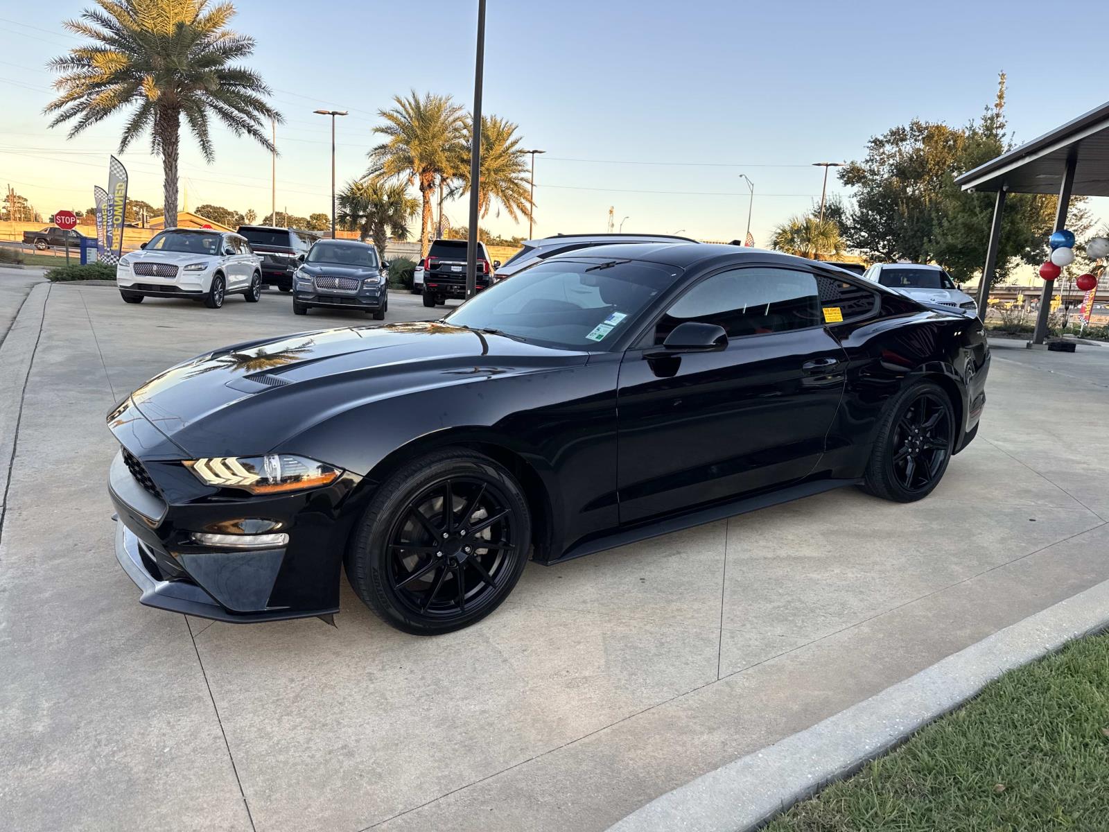 2020 Ford Mustang EcoBoost photo 4