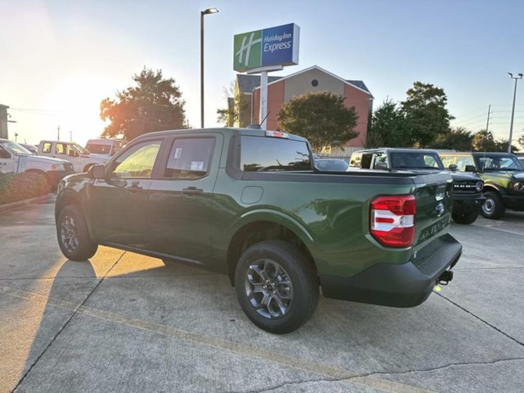 New 2025 Ford Maverick XLT Truck