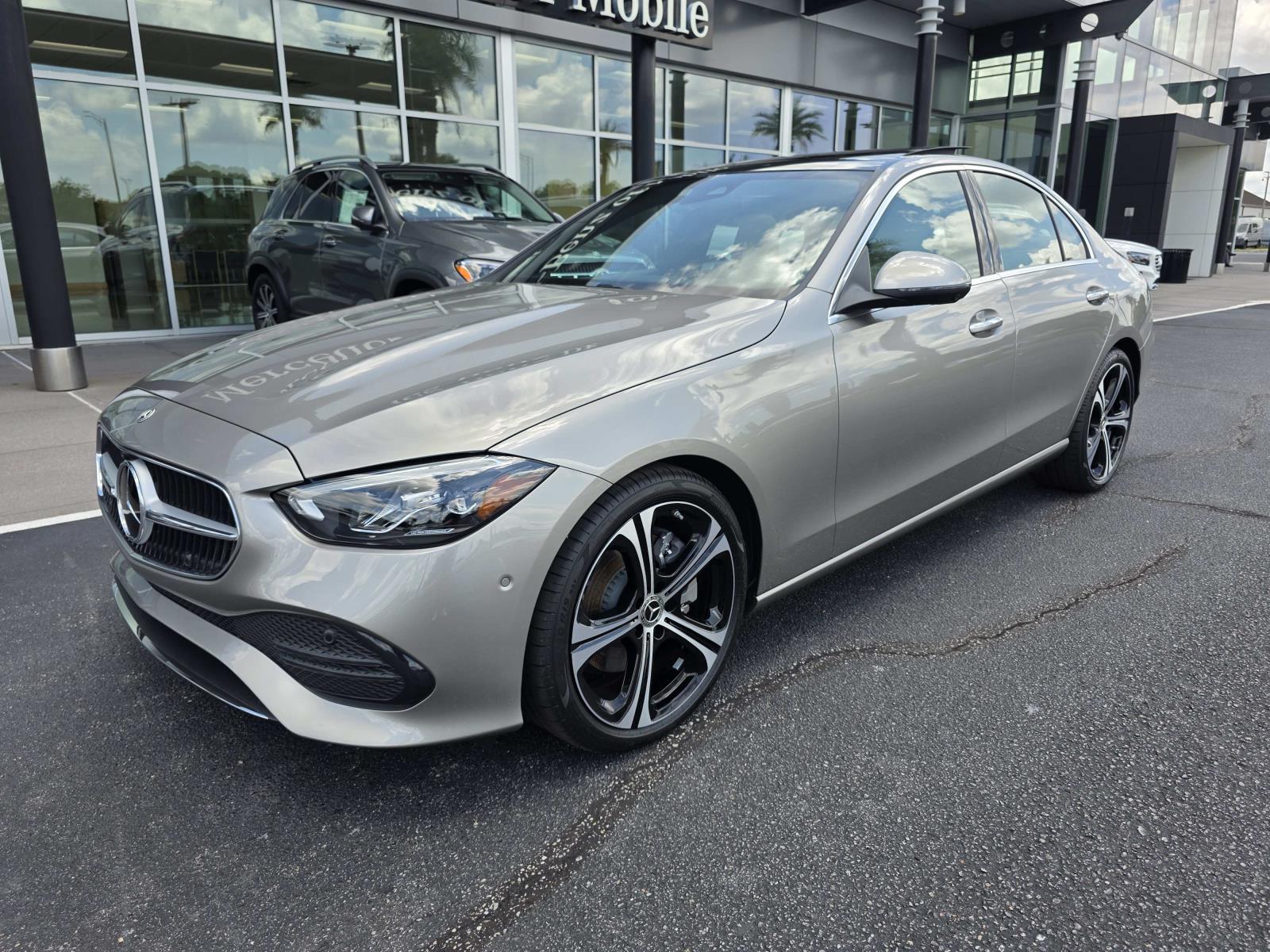 2024 Mercedes Benz C 300 4MATIC photo 2