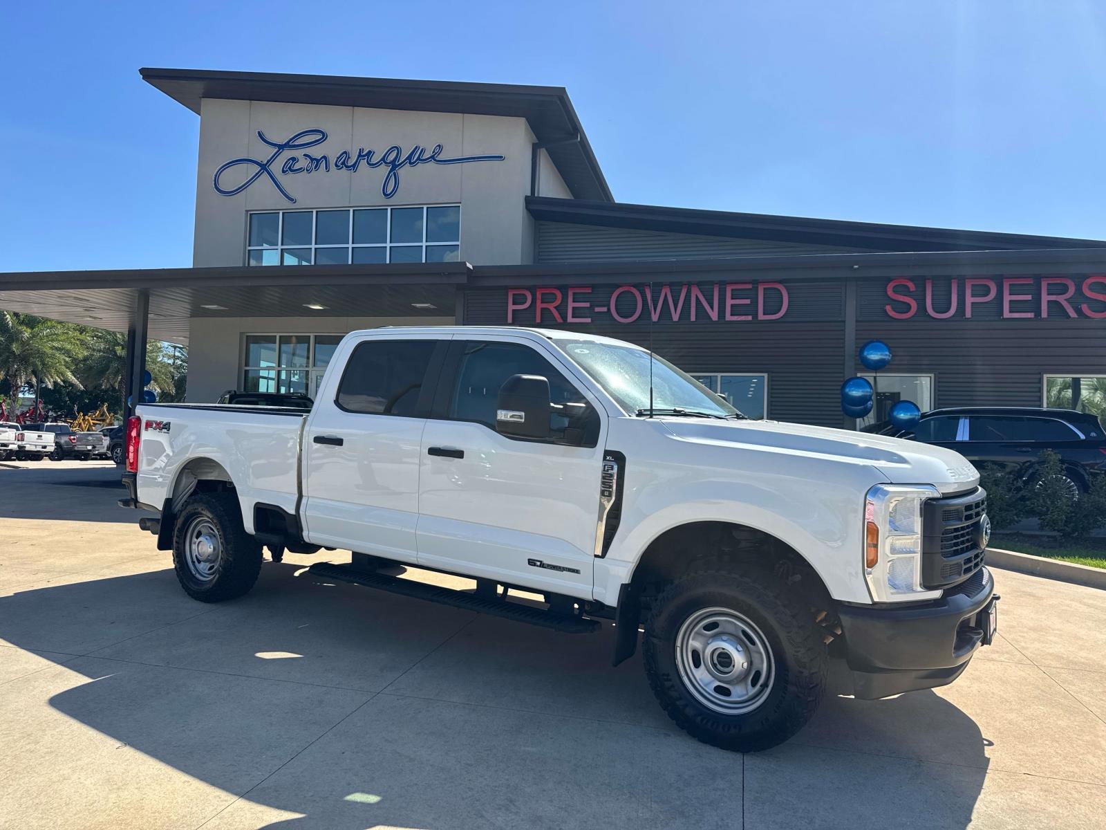 2025 Ford F-250 XL 4x4 Crew Cab 6-3/4' Box's photo