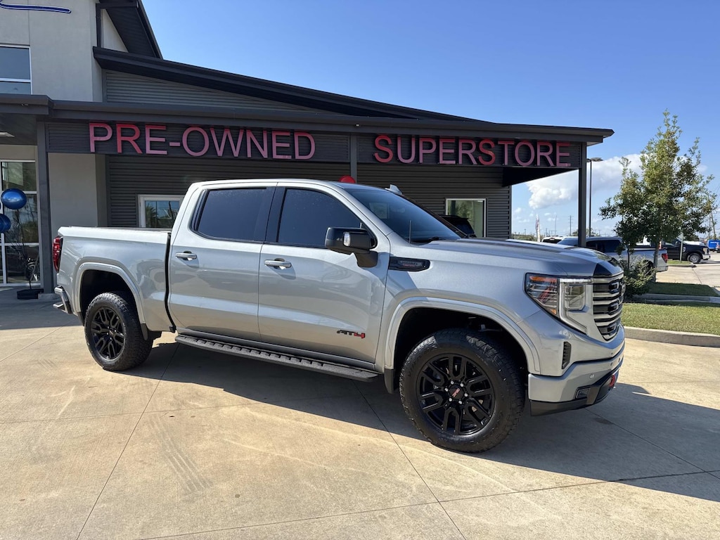 Used 2025 GMC Sierra 1500 4WD Crew Cab 147 AT4 Crew Cab Pickup
