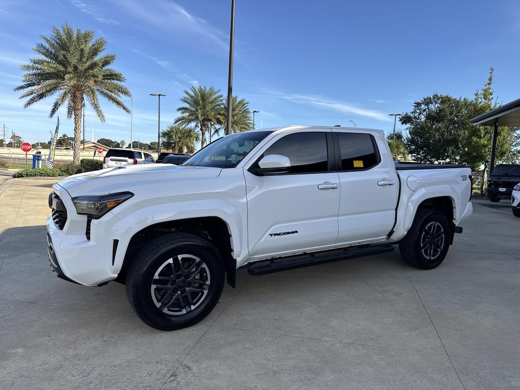 Used 2024 Toyota Tacoma 2WD TRD Sport Double Cab 5 Bed AT (Natl) Crew Cab Pickup