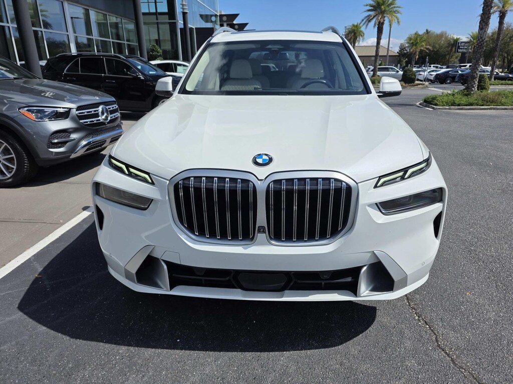 Used 2024 BMW X7 xDrive40i Sports Activity Vehicle Sport Utility