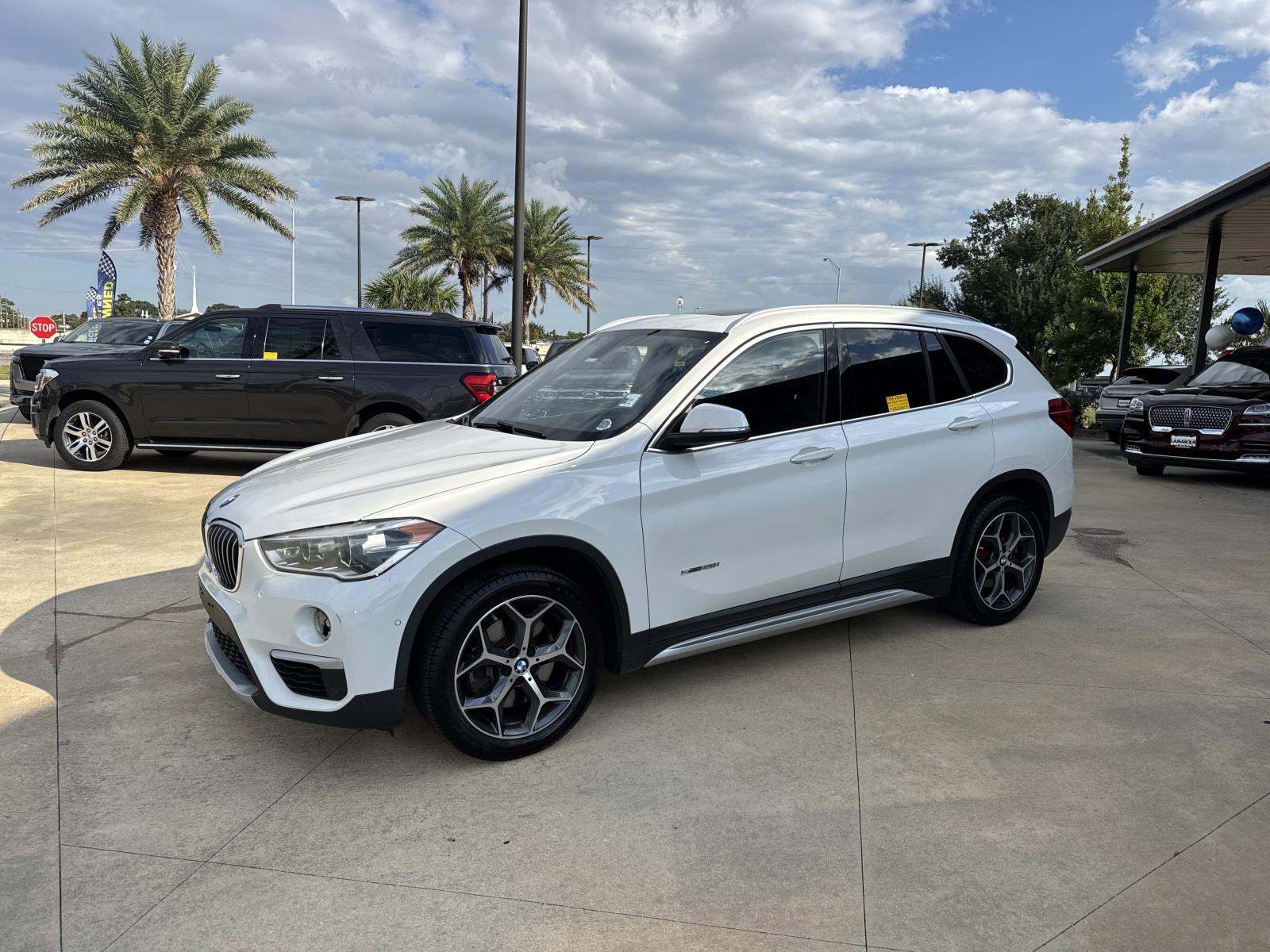 2017 Bmw X1 sDrive28i photo 4