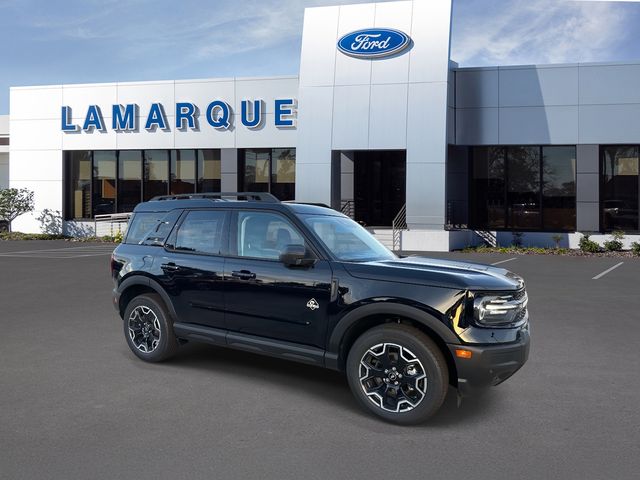 2025 Ford Bronco Sport Outer Banks's photo