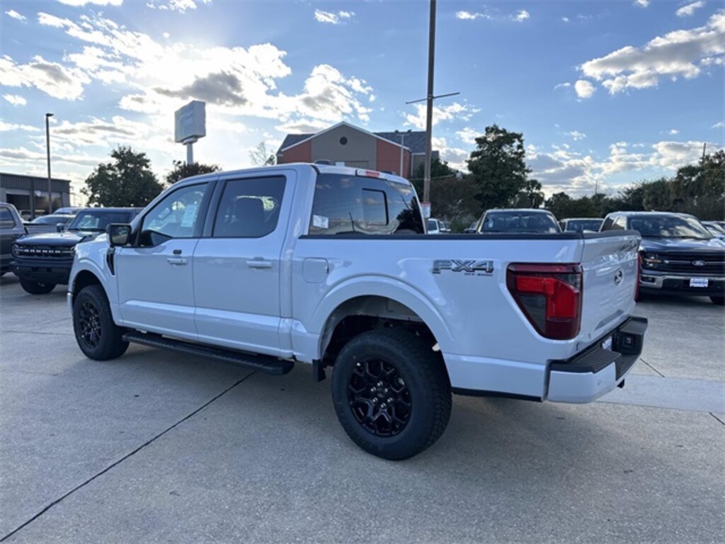 New 2025 Ford F-150 XLT Truck