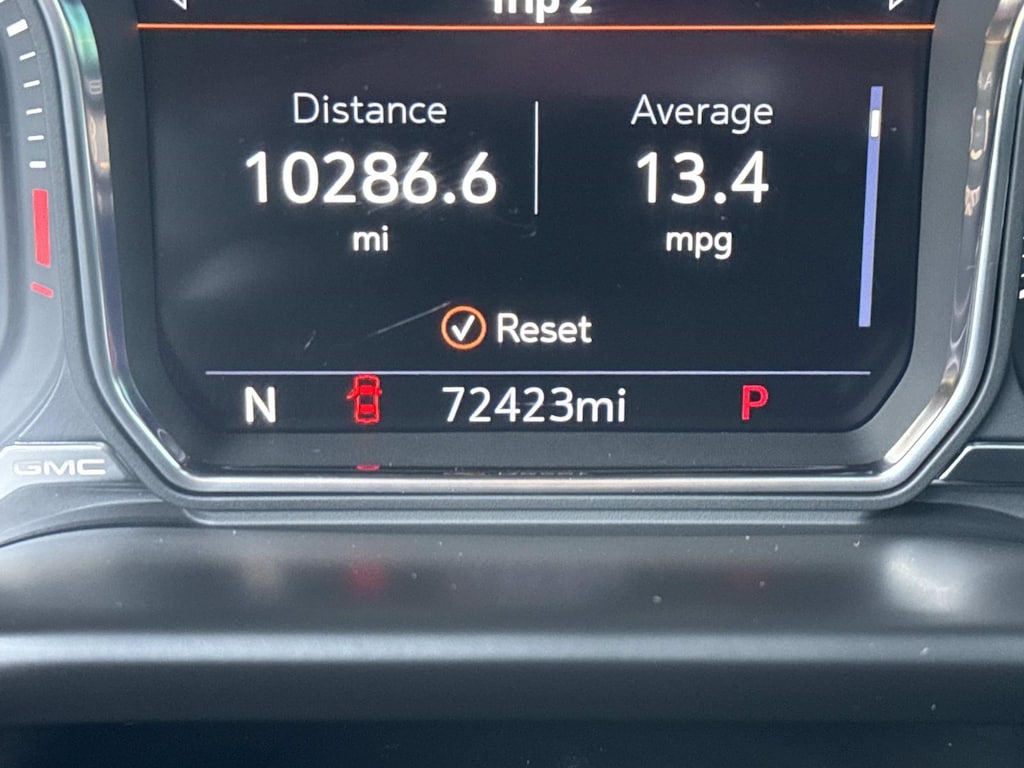 Used 2021 GMC Sierra 2500HD 4WD Crew Cab 159 AT4 Crew Cab Pickup