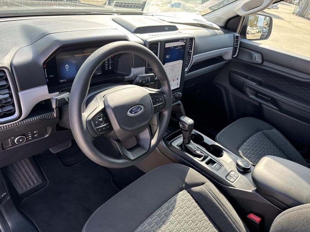 2025 Ford Ranger XL - Photo 8