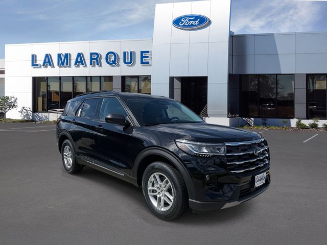 2025 Ford Explorer Active's photo