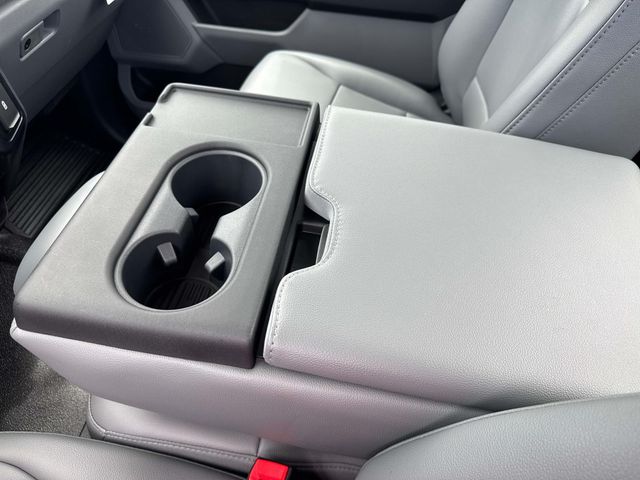 2025 Ford F-550 Super Duty Chassis Cab XL - Photo 9