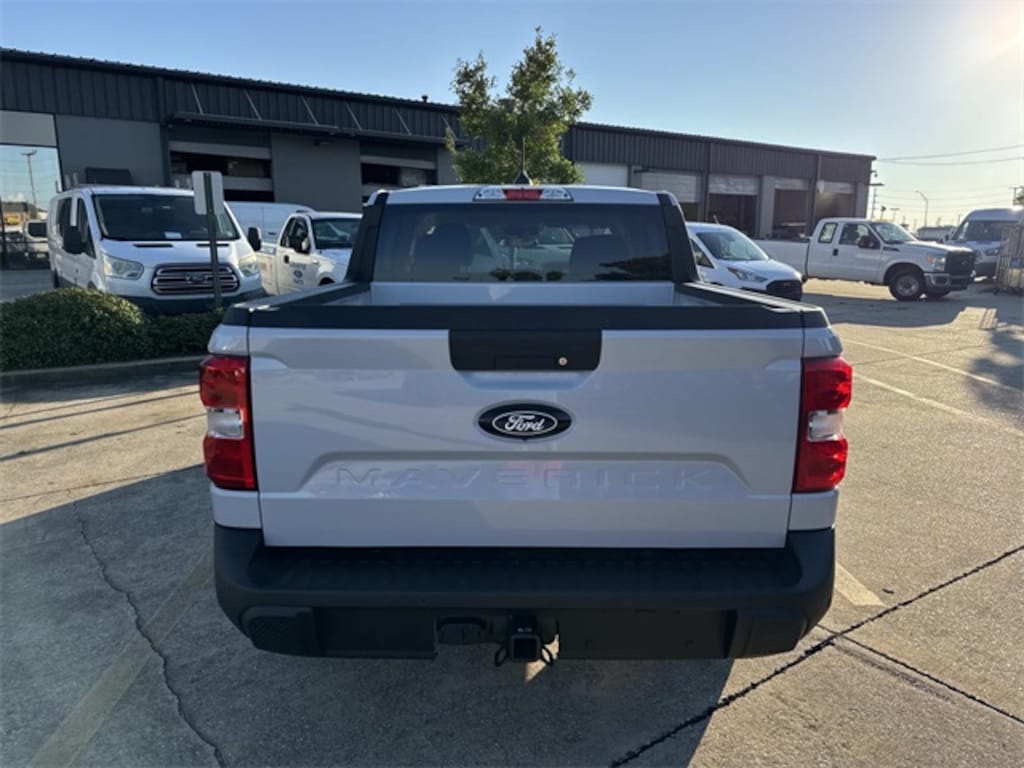 New 2025 Ford Maverick XLT Truck