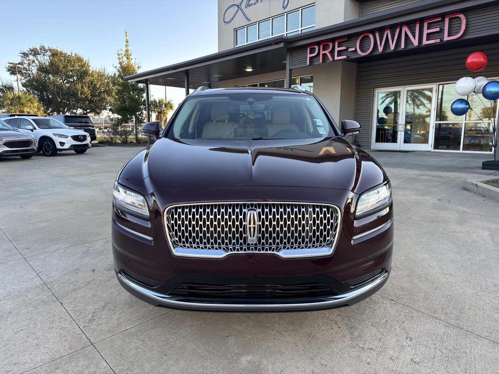 2023 Lincoln Nautilus Standard photo 3