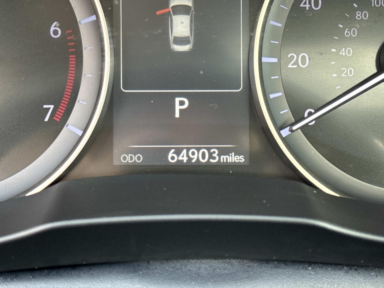 2016 Lexus ES 350 photo 2