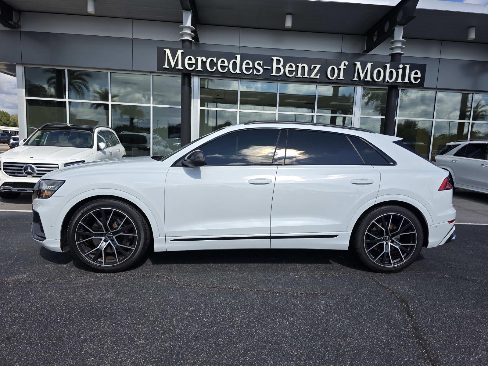 2021 Audi SQ8 Prestige's photo