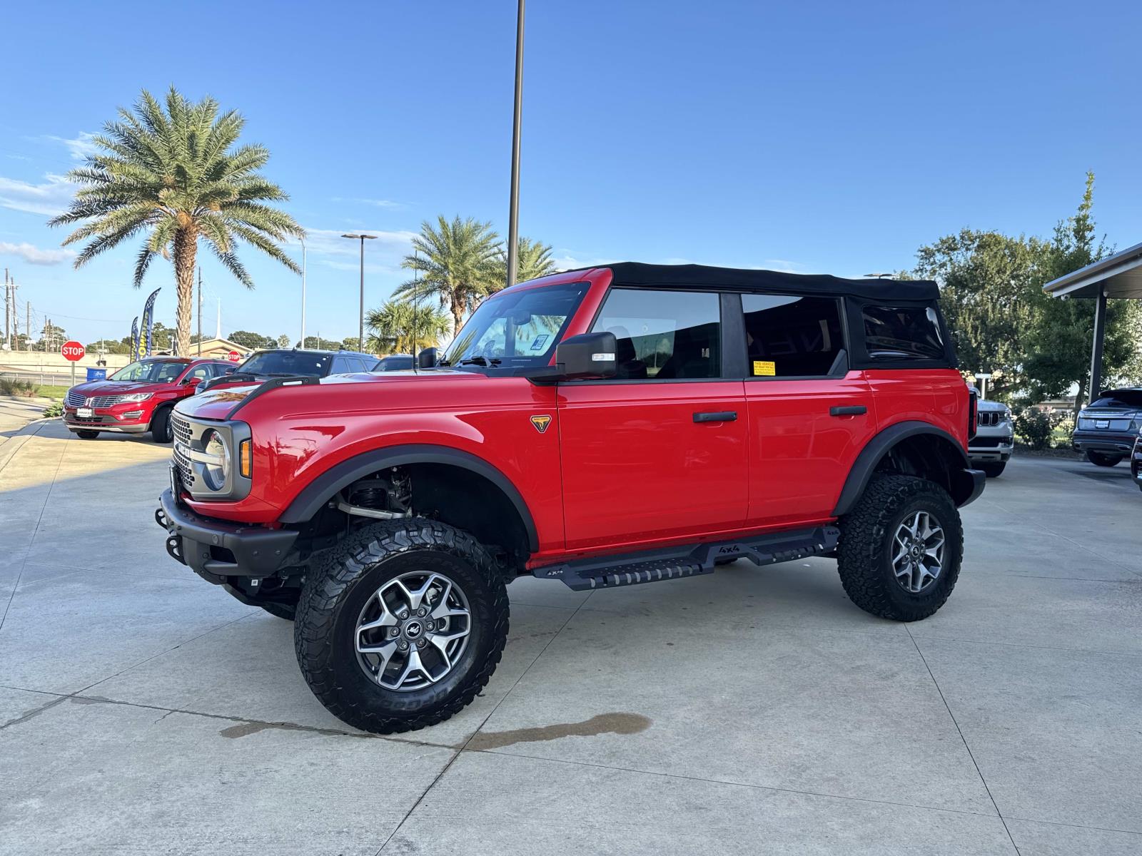 2023 Ford Bronco Badlands photo 4
