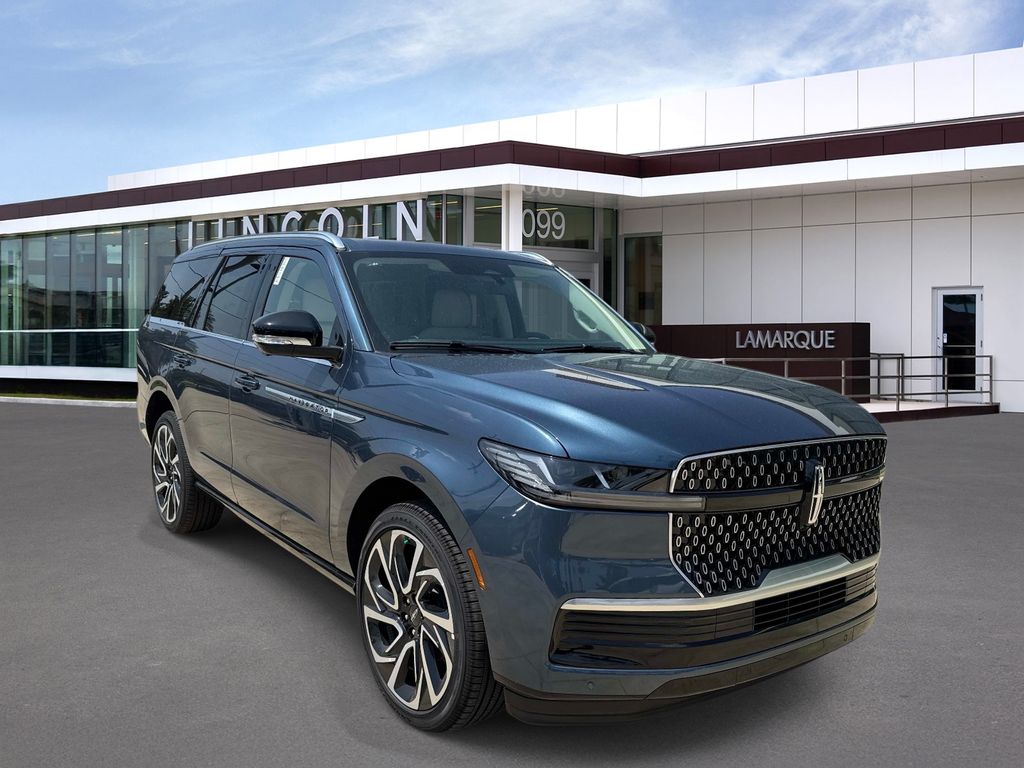 2027 Lincoln Navigator Reserve