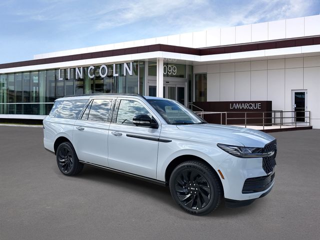 2025 Lincoln Navigator Reserve L's photo