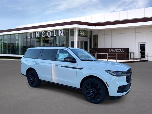 2025 Lincoln Navigator Reserve's photo