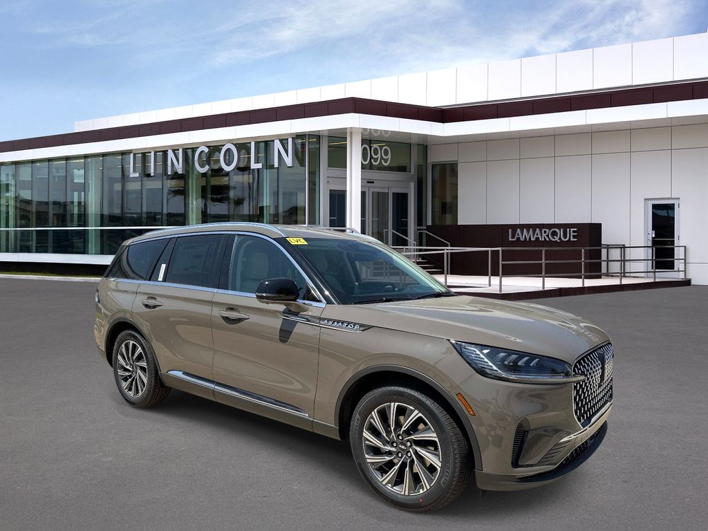 2026 Lincoln Aviator Premiere RWD's photo