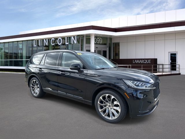 2026 Lincoln Aviator Premiere's photo