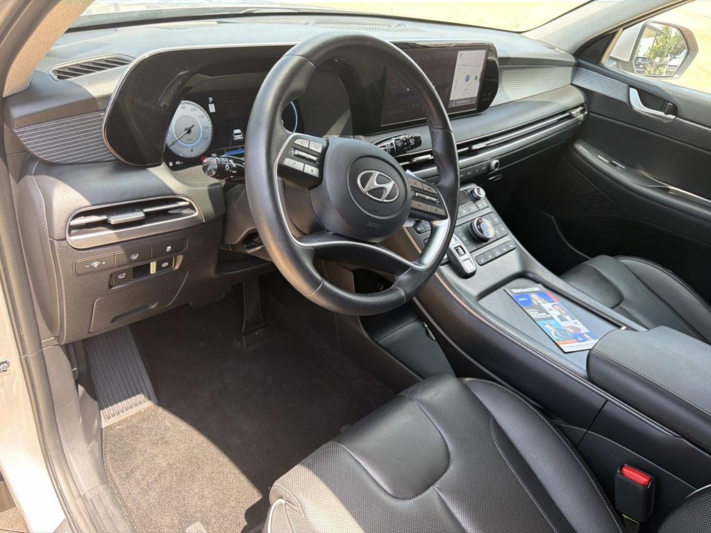2023 Hyundai Palisade Limited - Photo 22