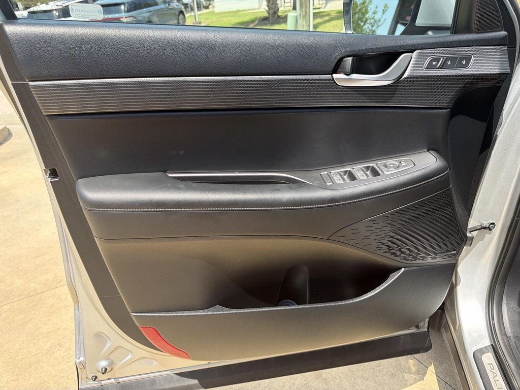 2023 Hyundai Palisade Limited - Photo 23