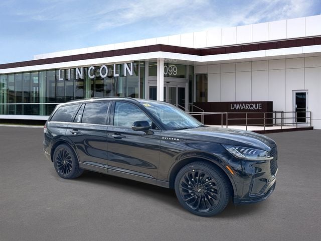 2025 Lincoln Aviator Reserve's photo
