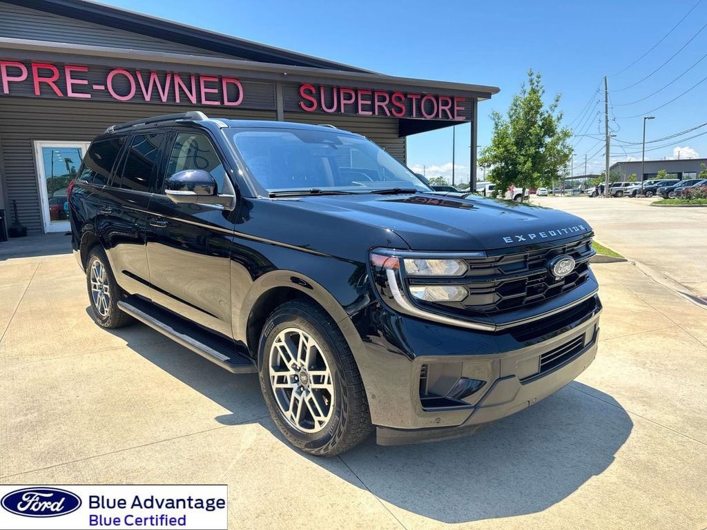 Used 2025 Ford Expedition Active SUV