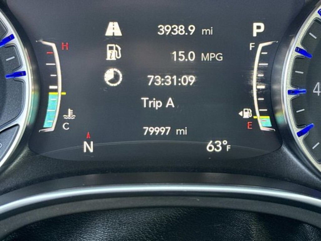 Used 2018 Chrysler Pacifica Limited Minivan/Van