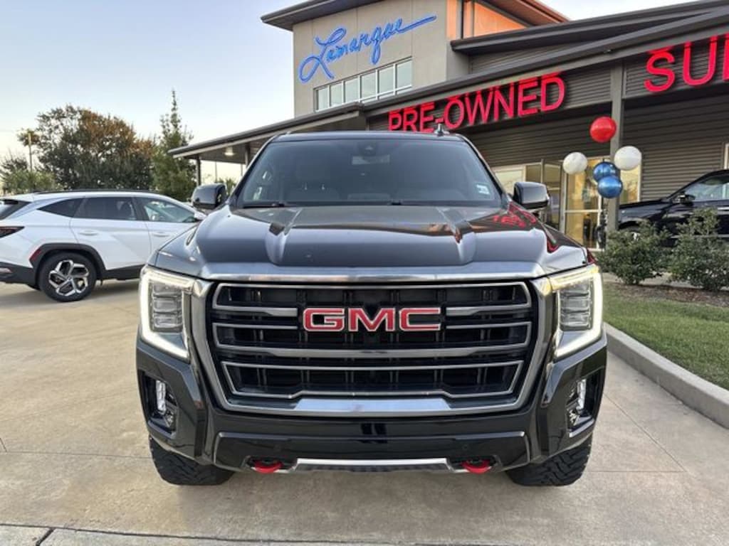 Used 2022 GMC Yukon XL AT4 SUV