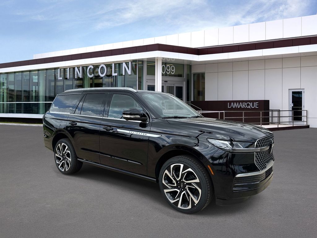 2026 Lincoln Navigator Reserve 4WD's photo