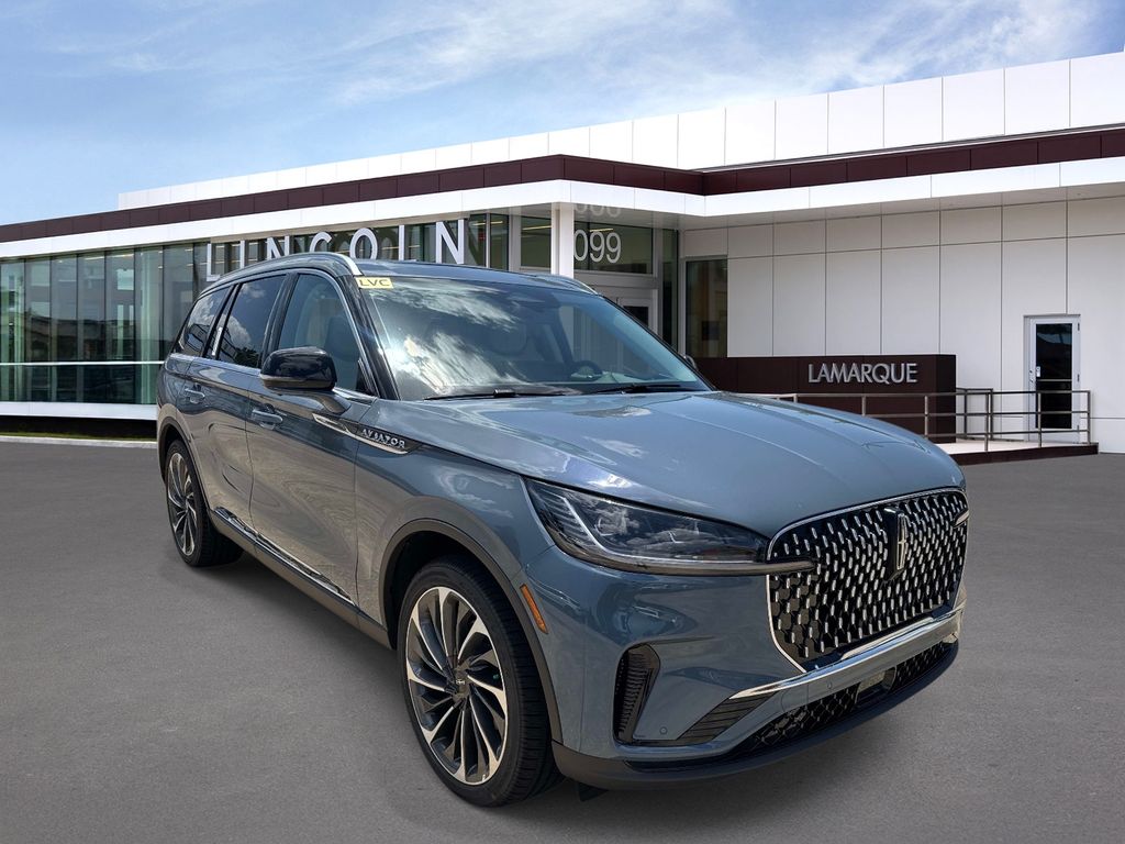 2026 Lincoln Aviator