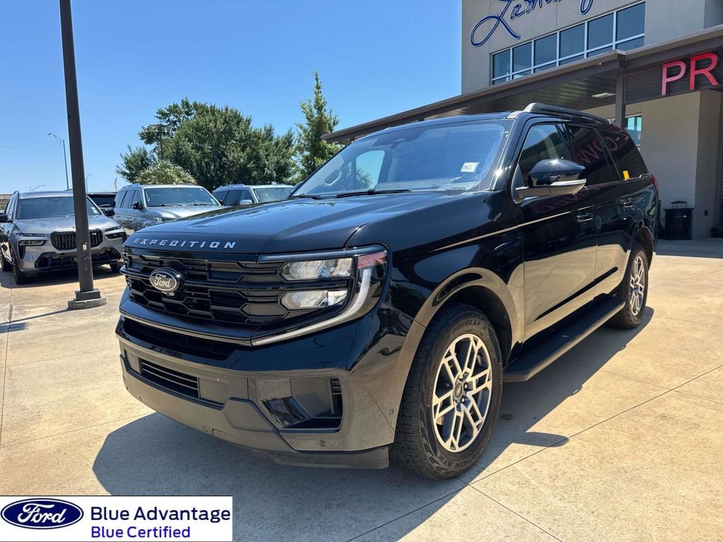 Used 2025 Ford Expedition Active SUV