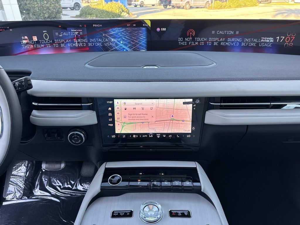 2025 Lincoln Navigator Reserve L - Photo 8