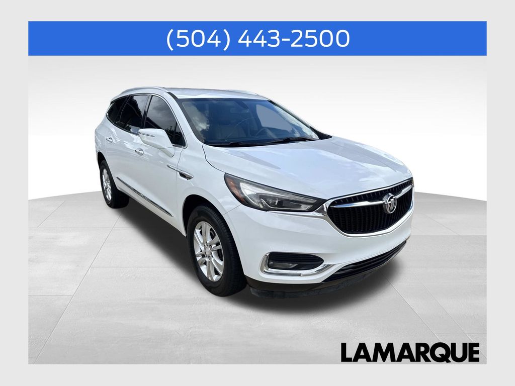 2018 Buick Enclave Essence's photo